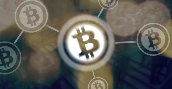 Bitcoin Investors Accumulate Near-Billion